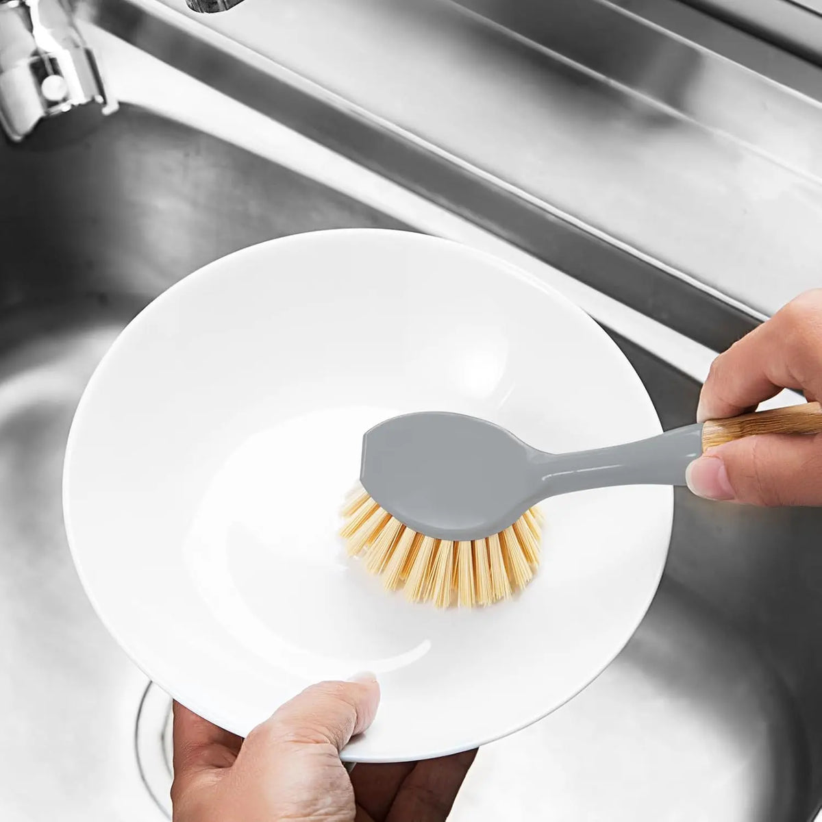 2 Pack Kitchen Dish Brushes with  Handle, Dish  -in Scraper, Scrub Brush for Pans, Pots, Counter & Kitchen Sink Cleaning, Dishwashing and Cleaning Brush Tools, White